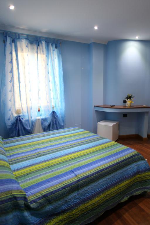 B&B Margherita Cosenza Habitación foto