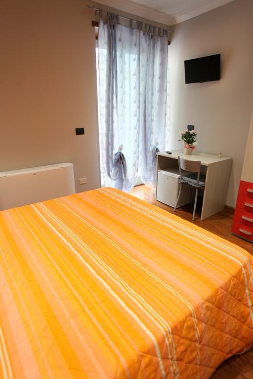 B&B Margherita Cosenza Habitación foto